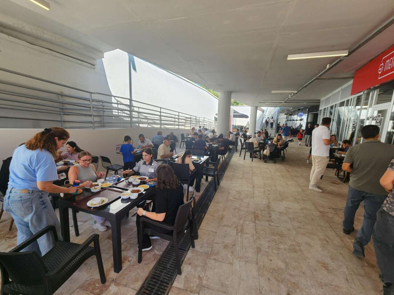 Muğla’da 4 Çeşit Yemek İçin Uzun Kuyruklar: Kent Lokantası 21 Günde 21 Bin Kişiye Hizmet Verdi 10